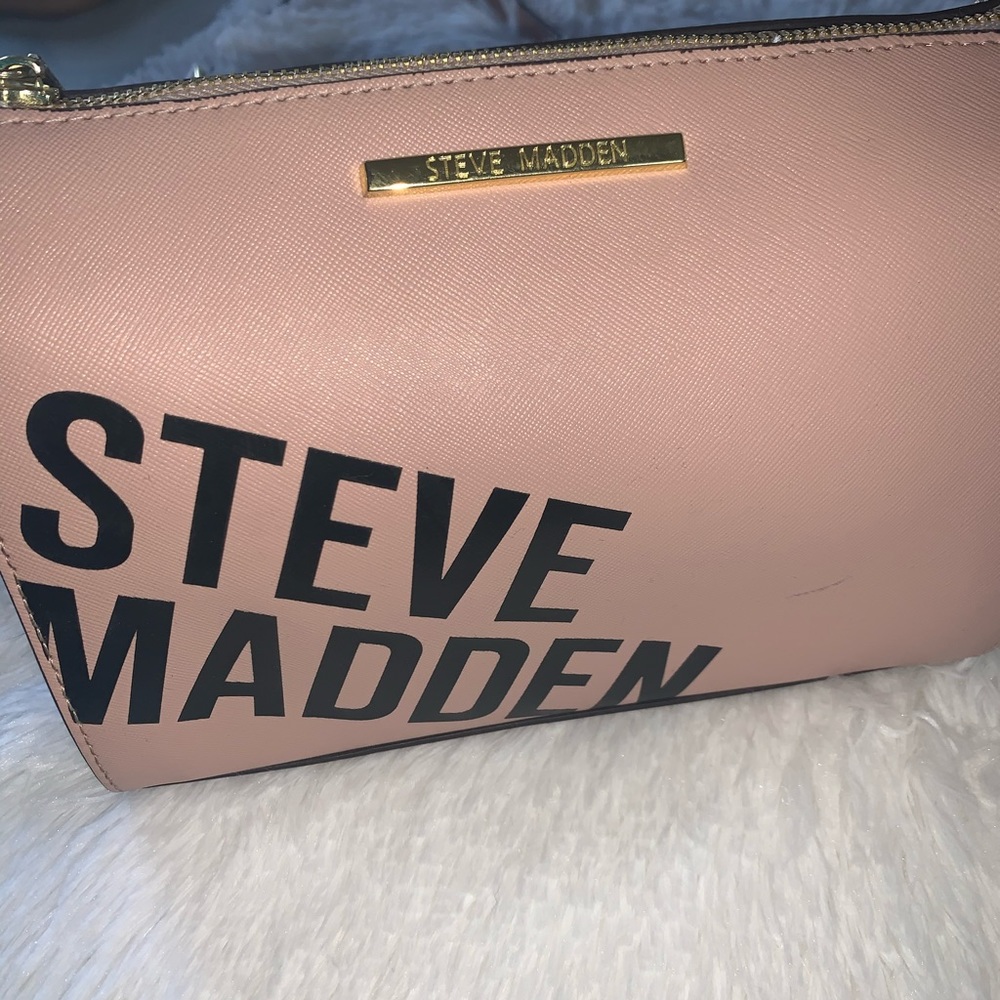 Purse - Picture 2 of 5